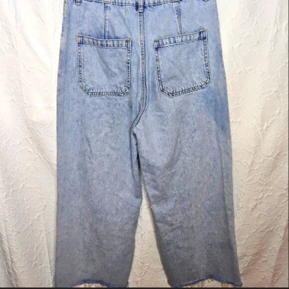 MNG Mango Denim High Waist Raw Hem Wide Leg Carol Jeans Lt Wash(B7) - Picture 3 of 5